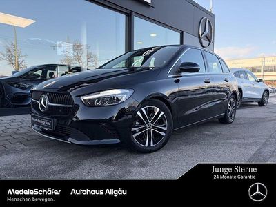 Gebraucht Mercedes B200 Advanced 163 PS (119 kW) 2025 Lack kosmosschwarz Van / Kleinbus