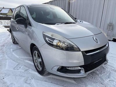 Platingrau Gebraucht 2012 Renault Scénic III Authentique Van / Kleinbus | 3.900 € (Teuer)