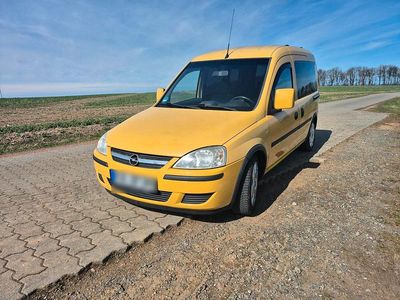 Gebraucht Opel Combo Edition 75 PS (55 kW) 2006 Gelb Van / Kleinbus