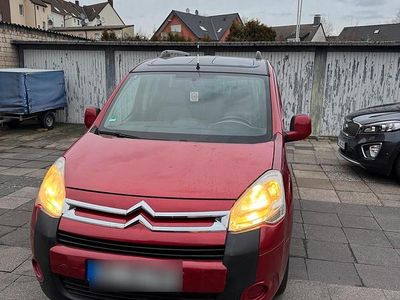 Gebraucht Citroën Berlingo 120 PS (88 kW) 2010 Rot Van / Kleinbus