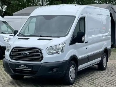 Gebraucht Ford Transit 131 PS (96 kW) 2019 Weiß Van / Kleinbus