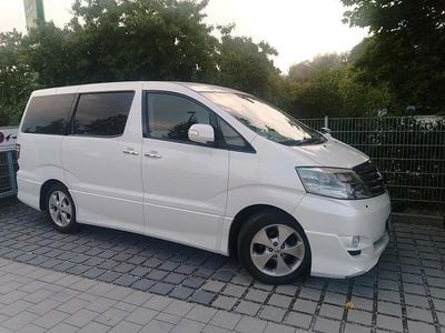 Weiß Gebraucht 2005 Toyota Alphard Van / Kleinbus | 11.500 €