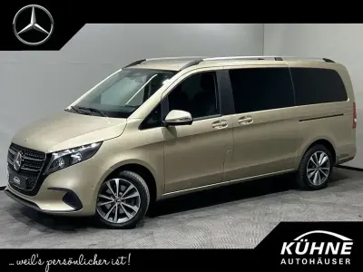 Gebraucht Mercedes V220 163 PS (119 kW) 2025 Andere Van / Kleinbus
