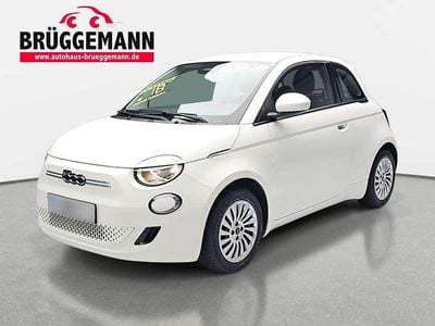 Usata Fiat 500e Action 69 kW (95 CV) 2022 Bianco Utilitaria