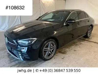 Gebraucht Mercedes E300 AMG line 320 PS (235 kW) 2021 Schwarz/baltic black Limousine