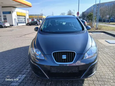 Gebraucht Seat Altea XL 105 PS (77 kW) 2010 Grau Van / Kleinbus