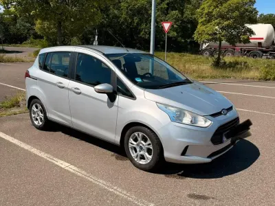 Gebraucht Ford B-MAX 101 PS (74 kW) 2014 Silber Van / Kleinbus
