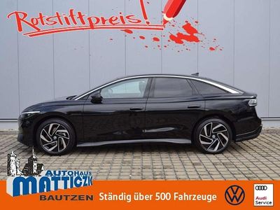 Gebraucht VW ID.7 Pro 210 kW (286 PS) 2023 Grenadillschwarz metallic (metallic) Kleinwagen