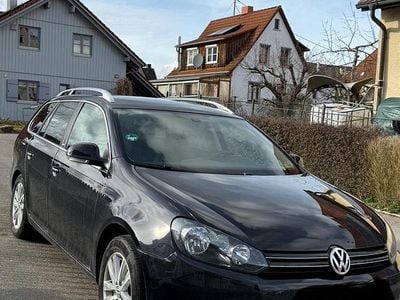 Gebraucht VW Golf VI 105 PS (77 kW) 2011 Schwarz Kleinwagen