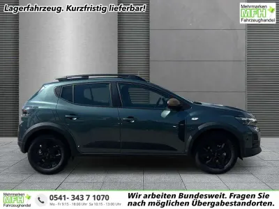Neu Dacia Sandero Extreme 122 PS (89 kW) 2026 Zedergrün SUV