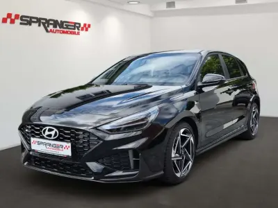 Neu Hyundai i30 GO! 150 PS (110 kW) 2026 Abyssblack Limousine
