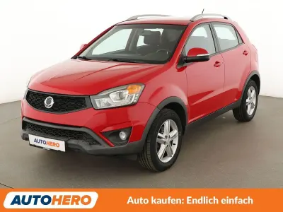 Gebraucht SsangYong Korando Quartz 150 PS (110 kW) 2016 Rot SUV