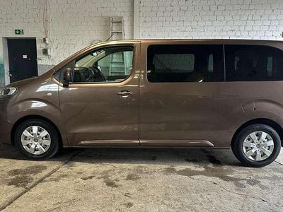 Second-hand Citroën Jumpy 150 CP (110 kW) 2016 Maro Monovolum