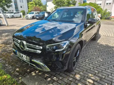 Gebraucht Mercedes GLC200 197 PS (144 kW) 2020 Schwarz SUV