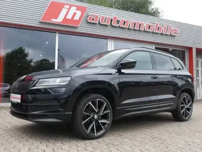 Gebraucht Skoda Karoq SportLine 150 PS (110 kW) 2022 Schwarz SUV