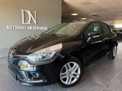 Gebraucht Renault Clio IV LIMITED 90 PS (66 kW) 2019 Schwarz Limousine