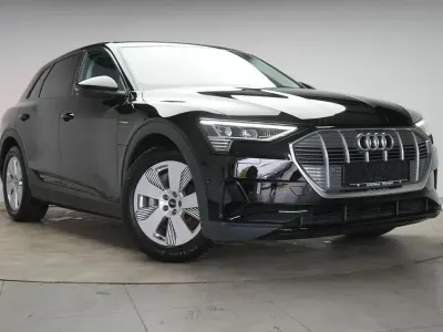 Usata Audi e-tron Sport 300 kW (408 CV) 2023 Nero SUV
