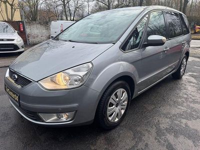 Silber Gebraucht 2008 Ford Galaxy Trend Van / Kleinbus | 3.950 € (Fairer Preis)