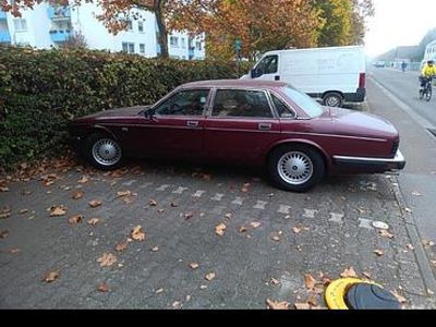 Second-hand Jaguar XJ40 170 CP (125 kW) 1986 Berlinǎ
