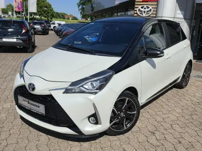 Gebraucht Toyota Yaris Style 111 PS (81 kW) 2017 Weiß Kleinwagen