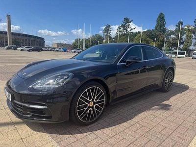 Porsche Panamera 4S