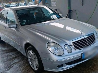 Mercedes E280