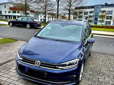 Usata VW Golf Sportsvan S 150 CV (110 kW) 2019 Blu Monovolume