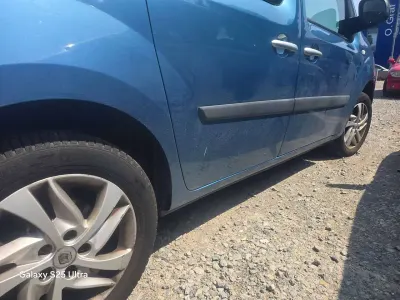 Gebraucht Renault Kangoo Luxe 90 PS (66 kW) 2013 Hell blau Van / Kleinbus