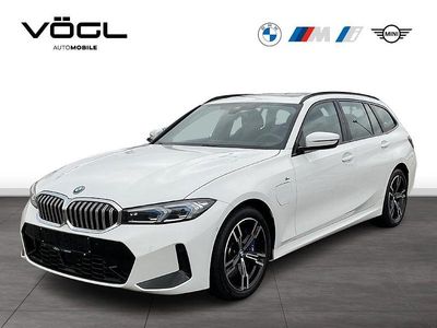 Gebraucht BMW 330e M Sport 292 PS (214 kW) 2024 Weiß Kombi