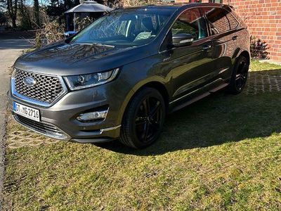 Begagnad Ford Edge Vignale 209 HK (153 kW) 2017 Grå SUV