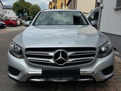 Mercedes GLC220