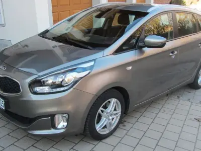Usata Kia Carens Edition 7 136 CV (100 kW) 2013 Marrone Monovolume