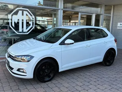 Gebraucht VW Polo Comfortline 95 PS (69 kW) 2021 Weiß Kleinwagen