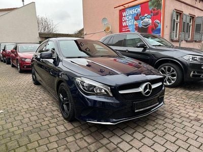 Usata Mercedes CLA200 Shooting Brake 136 CV (100 kW) 2017 Blu Station wagon
