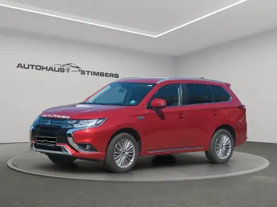 Gebraucht Mitsubishi Outlander P-HEV Basis 224 PS (164 kW) 2019 Rot SUV