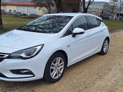 Gebraucht Opel Astra Innovation 150 PS (110 kW) 2019 Weiß Limousine