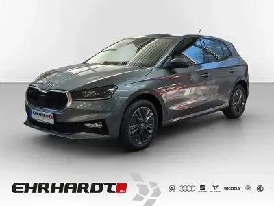 Neu Skoda Fabia 85 PS (62 kW) 2025 Grau Limousine