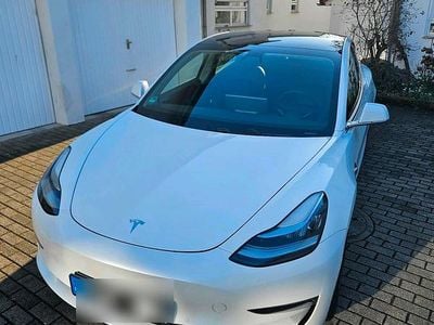 Gebraucht Tesla Model 3 Long Range AWD 324 kW (441 PS) 2019 Weiß Limousine