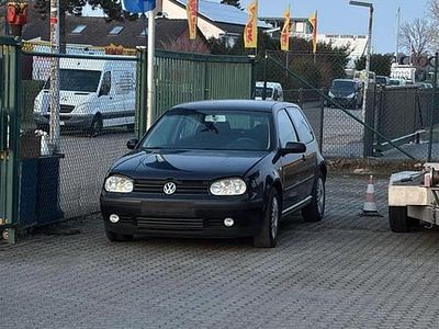 Gebraucht VW Golf IV 115 PS (84 kW) 1999 Schwarz Kleinwagen