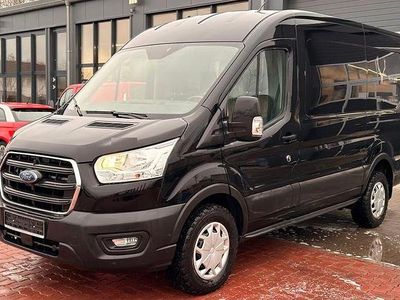 Gebraucht Ford Transit Trend 131 PS (96 kW) 2019 Schwarz Van / Kleinbus