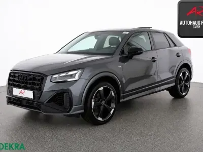 Gebraucht Audi Q2 S-Line 150 PS (110 kW) 2023 Grau SUV