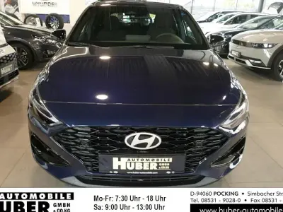 Gebraucht Hyundai i30 Advantage 140 PS (102 kW) 2024 Blau metallic Limousine