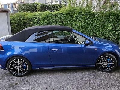 Second-hand VW Golf Cabriolet R 265 CP (194 kW) 2015 Albastru Cabrio