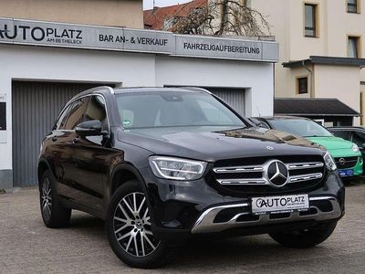 Gebraucht Mercedes GLC200 197 PS (144 kW) 2022 Schwarz SUV