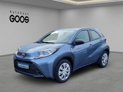 Gebraucht Toyota Aygo X Business Edition 72 PS (52 kW) 2024 Celestite grey SUV