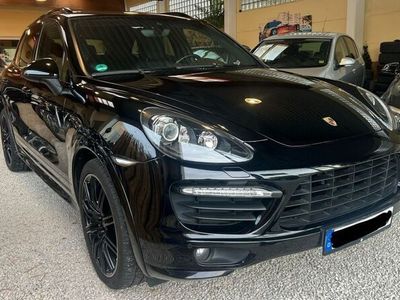 Porsche Cayenne GTS