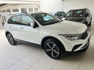 gebraucht VW Tiguan Life DSG AHK NAVI