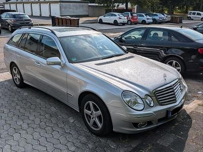 Mercedes E280