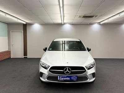 Gebraucht Mercedes A180 136 PS (100 kW) 2021 Silber Limousine
