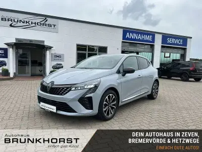 Gebraucht Renault Clio Techno 91 PS (66 kW) 2025 Grau Kleinwagen